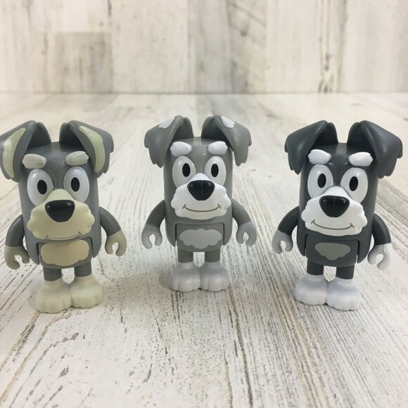 Bluey The Terriers with Swords Shield School Friends Jo Dan Adam Figure Triplets - Picture 3 of 16